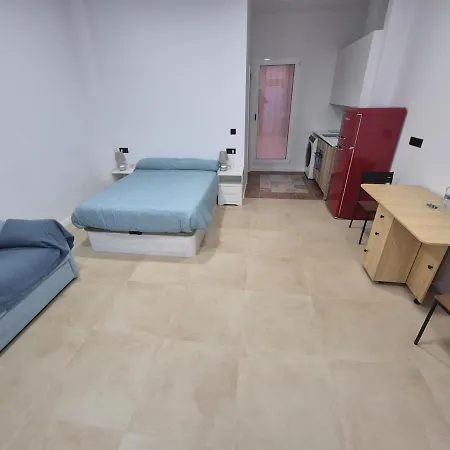 Apartamento And Valencia